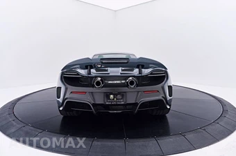 2016 McLaren 675LT Coupe - miniatura 22