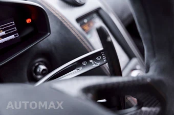 2016 McLaren 675LT Coupe - miniatura 81