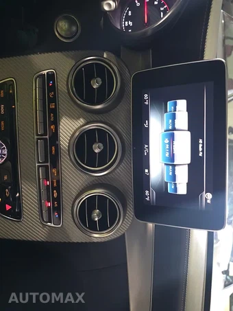 2016 Mercedes-Benz AMG C 63 S – miniatura 26