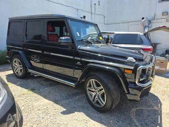 2016 Mercedes-Benz AMG G 63 4MATIC – miniatura 4
