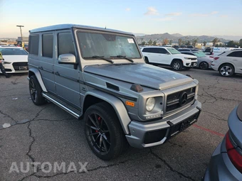 2016 Mercedes-Benz AMG G 63 4MATIC – miniatura 3