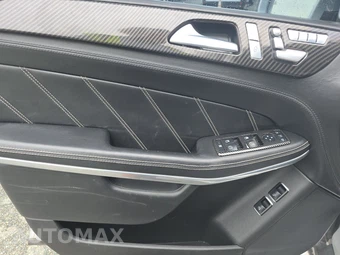 2016 Mercedes-Benz AMG GL 63 4MATIC – miniatura 9