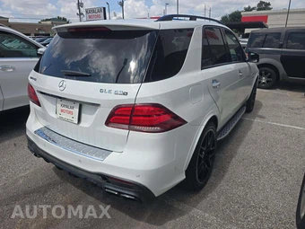 2016 Mercedes-Benz AMG GLE 63 S 4MATIC – miniatura 3