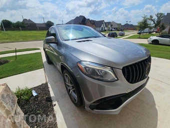 2016 Mercedes-Benz AMG GLE 63 S 4MATIC – miniatura 4