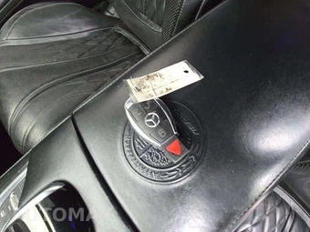2016 Mercedes-Benz AMG S 63 4MATIC Coupe – miniatura 8