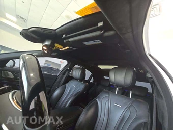 2016 Mercedes-Benz AMG S 63 4MATIC Sedan – miniatura 11
