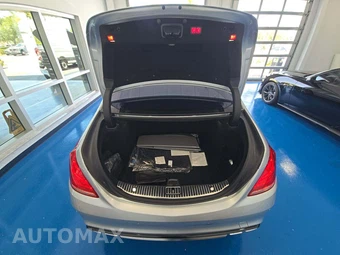 2016 Mercedes-Benz AMG S 63 4MATIC Sedan – miniatura 14