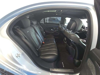 2016 Mercedes-Benz AMG S 63 4MATIC Sedan – miniatura 16