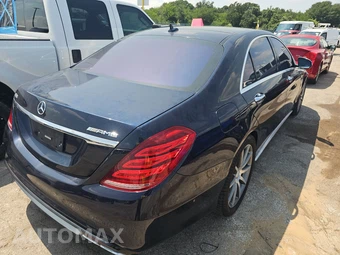2016 Mercedes-Benz AMG S 63 4MATIC Sedan – miniatura 4