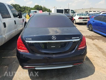 2016 Mercedes-Benz AMG S 63 4MATIC Sedan – miniatura 5