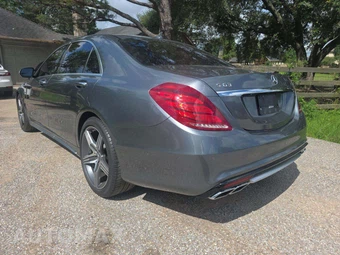 2016 Mercedes-Benz AMG S 63 4MATIC Sedan – miniatura 2
