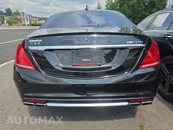 2016 Mercedes-Benz AMG S 63 4MATIC Sedan – miniatura 5