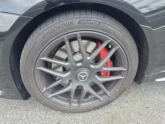 2016 Mercedes-Benz AMG S 63 4MATIC Sedan – miniatura 8