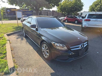 2016 Mercedes-Benz C 300 4MATIC – miniatura 4