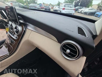 2016 Mercedes-Benz C 300 4MATIC – miniatura 19