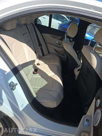 2016 Mercedes-Benz C 300 4MATIC – miniatura 16