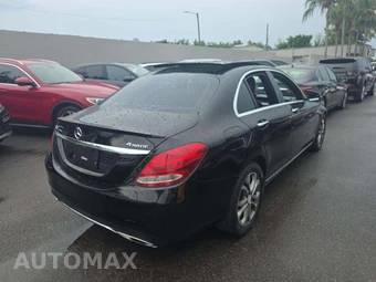 2016 Mercedes-Benz C 300 4MATIC – miniatura 3