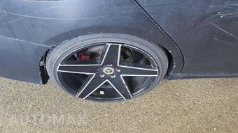 2016 Mercedes-Benz C 300 4MATIC - miniatura 23