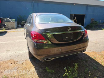 2016 Mercedes-Benz C 300 4MATIC – miniatura 2