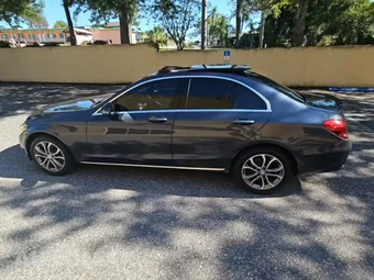 2016 Mercedes-Benz C 300 4MATIC – miniatura 3