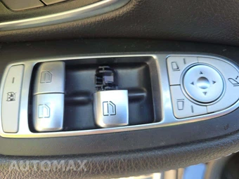 2016 Mercedes-Benz C 300 4MATIC – miniatura 24