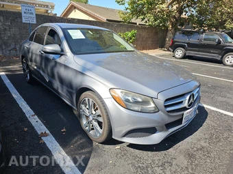 2016 Mercedes-Benz C 300 4MATIC – miniatura 3
