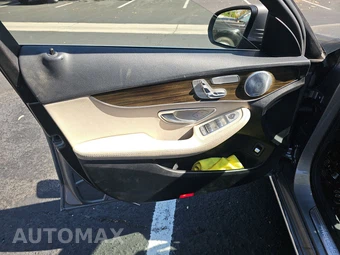 2016 Mercedes-Benz C 300 4MATIC – miniatura 9