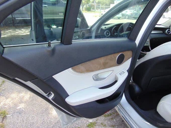 2016 Mercedes-Benz C 300 4MATIC – miniatura 18