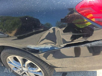 2016 Mercedes-Benz C 300 4MATIC – miniatura 28