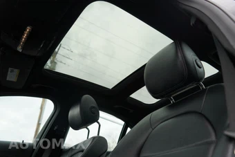 2016 Mercedes-Benz C 300 4MATIC w/Sport Pkg - miniatura 23