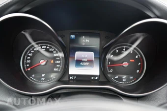 2016 Mercedes-Benz C 300 4MATIC w/Sport Pkg - miniatura 30