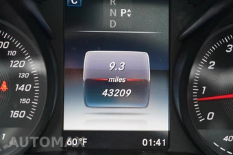 2016 Mercedes-Benz C 300 4MATIC w/Sport Pkg - miniatura 31