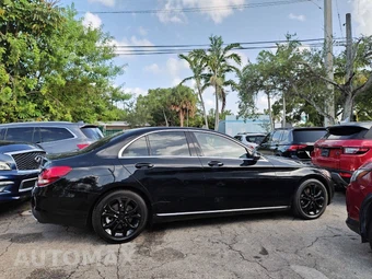 2016 Mercedes-Benz C 300 – miniatura 14