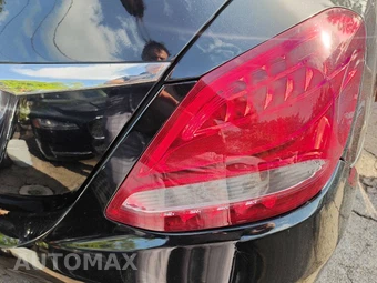 2016 Mercedes-Benz C 300 – miniatura 17