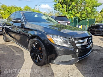 2016 Mercedes-Benz C 300 – miniatura 21
