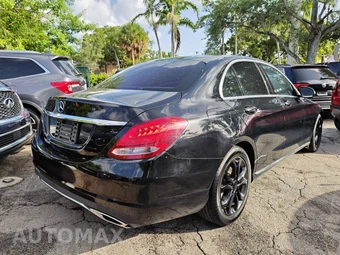 2016 Mercedes-Benz C 300 – miniatura 6
