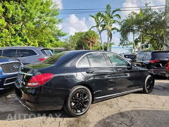 2016 Mercedes-Benz C 300 – miniatura 7