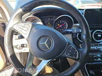 2016 Mercedes-Benz C 300 - miniatura 10
