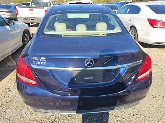 2016 Mercedes-Benz C 300 - miniatura 5