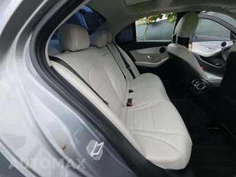 2016 Mercedes-Benz C 300 – miniatura 16