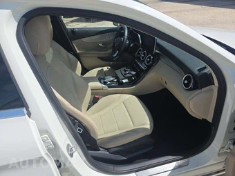 2016 Mercedes-Benz C 300 - miniatura 15