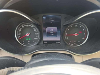 2016 Mercedes-Benz C 300 - miniatura 6