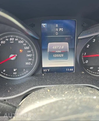 2016 Mercedes-Benz C 300 – miniatura 6