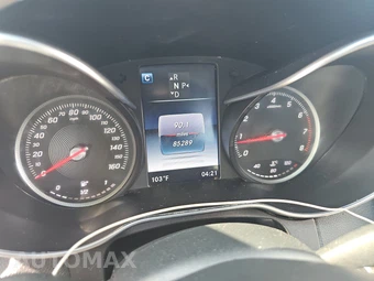 2016 Mercedes-Benz C 300 - miniatura 12