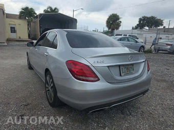 2016 Mercedes-Benz C 300 - miniatura 2