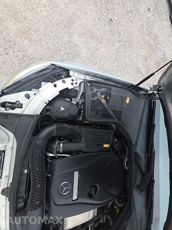 2016 Mercedes-Benz C 300 - miniatura 27