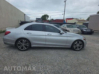 2016 Mercedes-Benz C 300 - miniatura 4