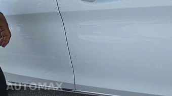 2016 Mercedes-Benz C 300 – miniatura 22