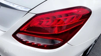 2016 Mercedes-Benz C-Class C 300 4dr Sedan - miniatura 21