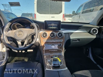 2016 Mercedes-Benz C-Class Sedan C 300 – miniatura 11